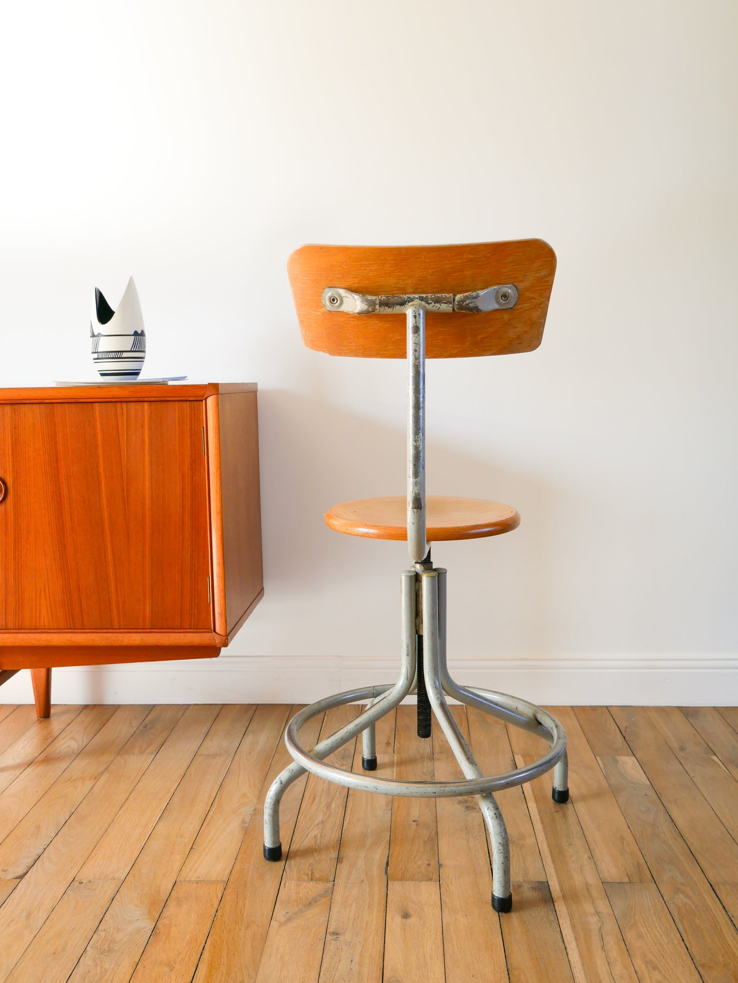 Chaise d'architecte haute, en bois et fer, hauteur réglable, Design Industriel, 1970