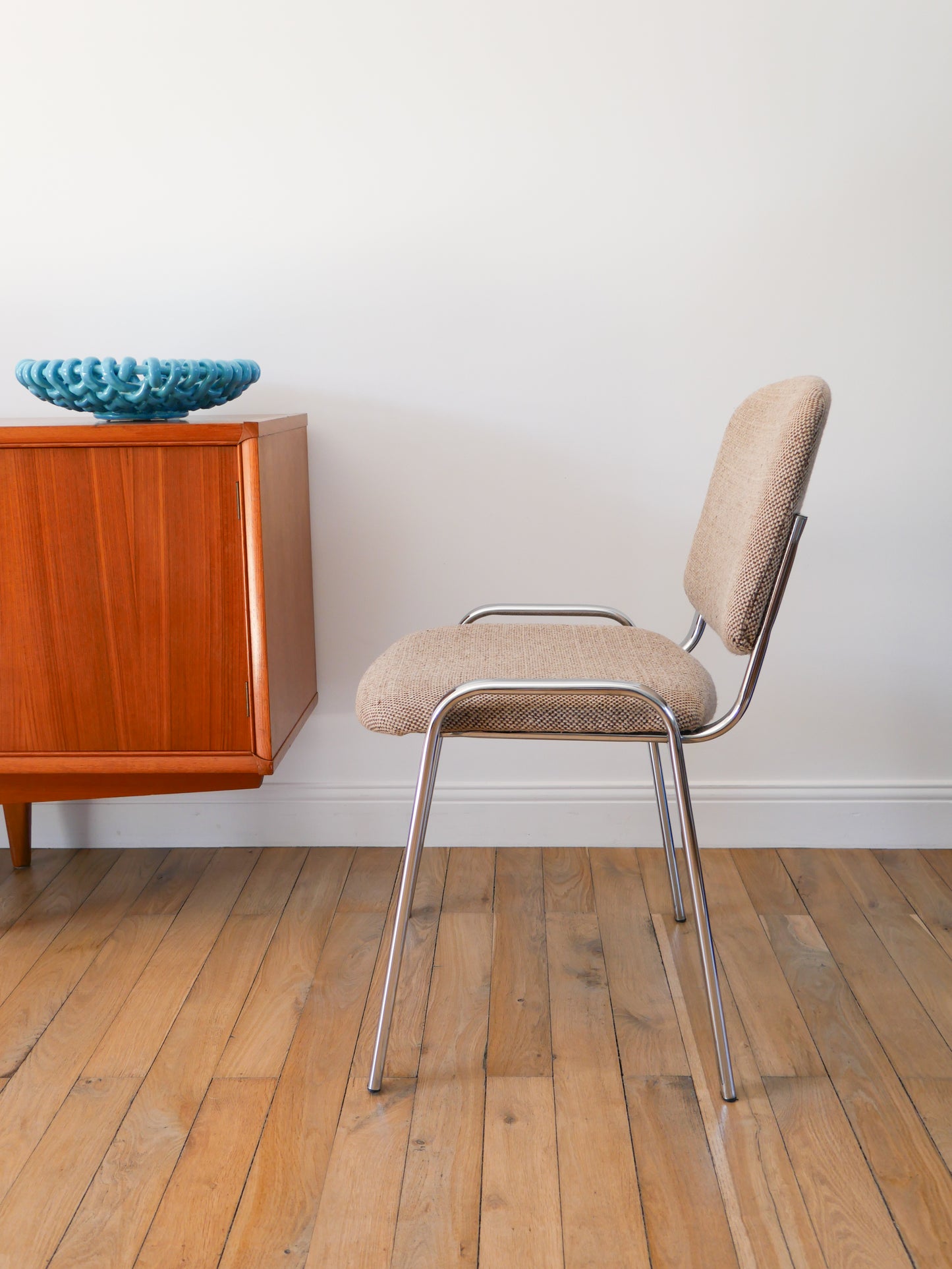 Paire de chaises en chrome et Laine, Beige, 1980