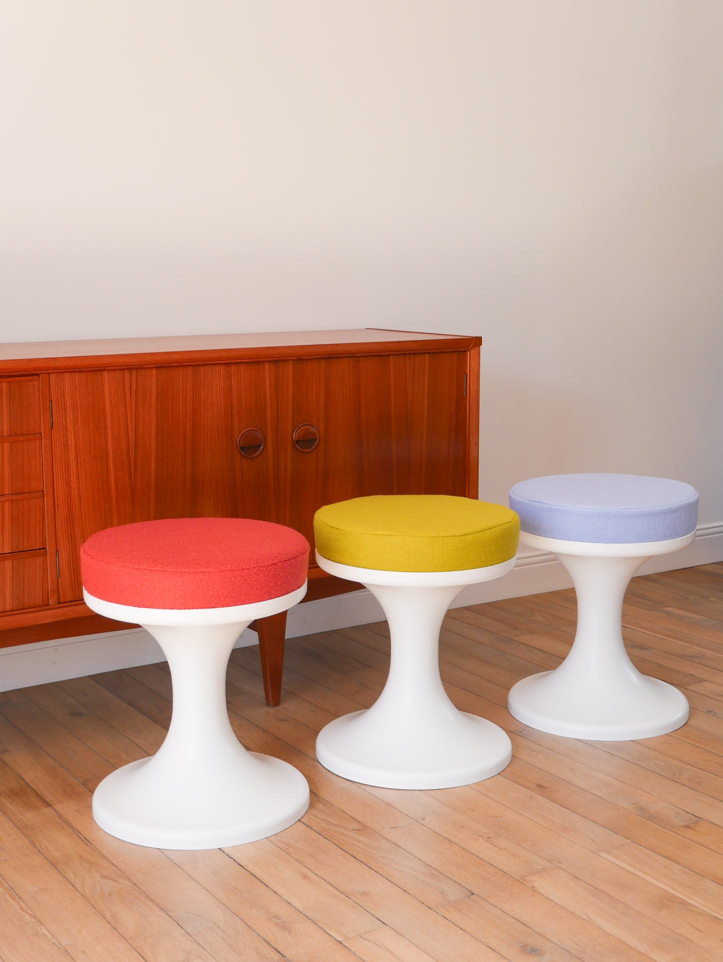 Tabouret tulipe en Plastique et Laine, Vert Matcha, Design Space Age, 1970