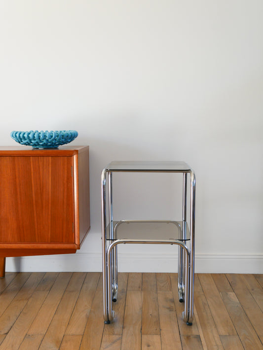 Console tubulaire  en chrome et verre fumé, double plateaux, Design, 1970