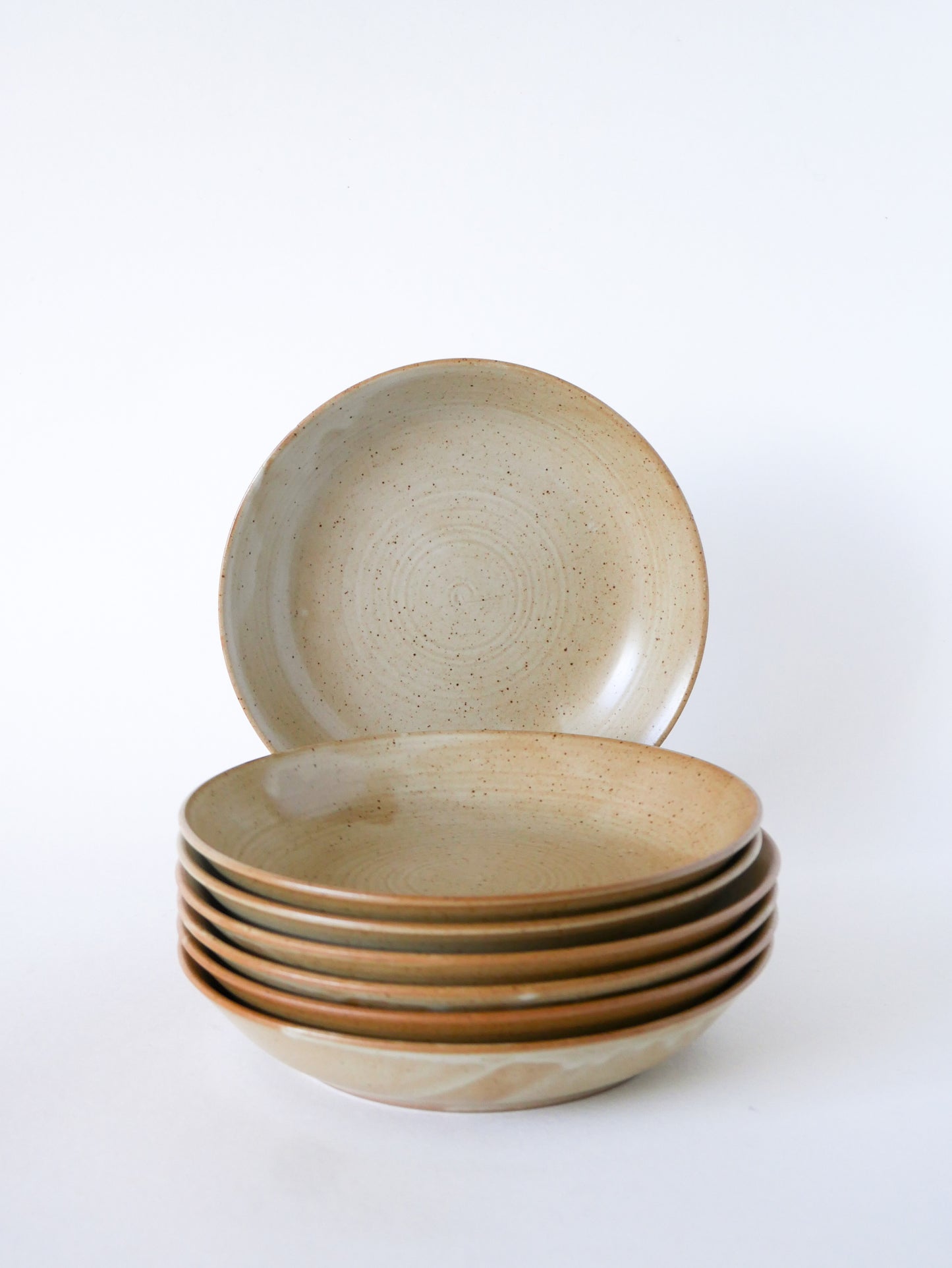 Lot de 7 petites assiettes creuses Brunch en grès vernissé, 1970 - 19 cm