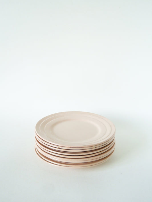 Lot de 9 assiettes à dessert, Rose Poudré, 1960