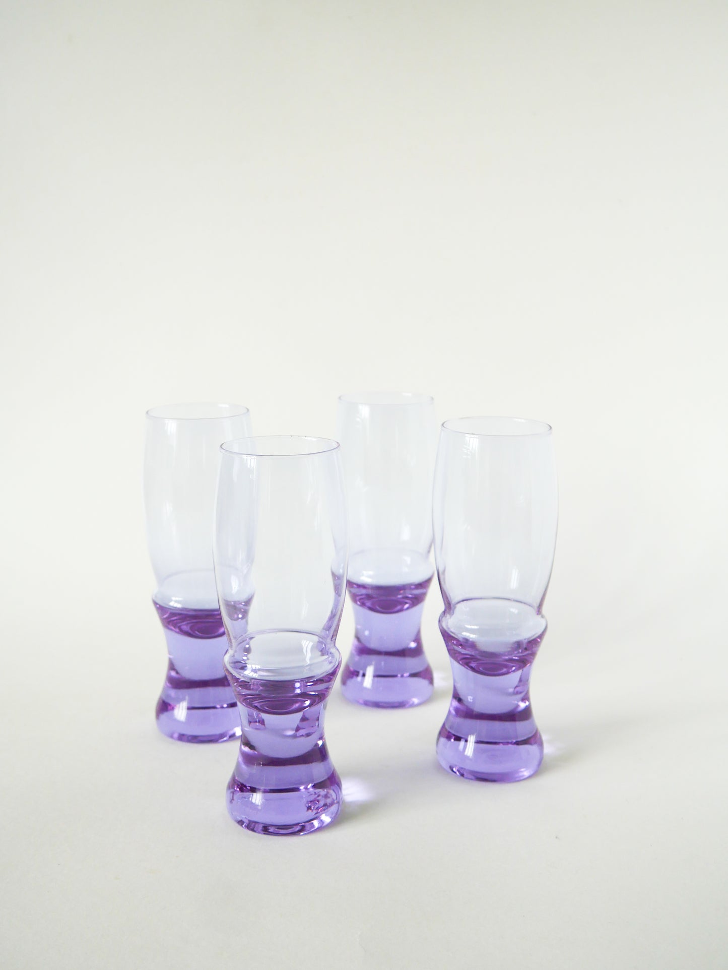 Ensemble de 4 verres à cocktails, Lilas, Made in Italy, Design, 1960