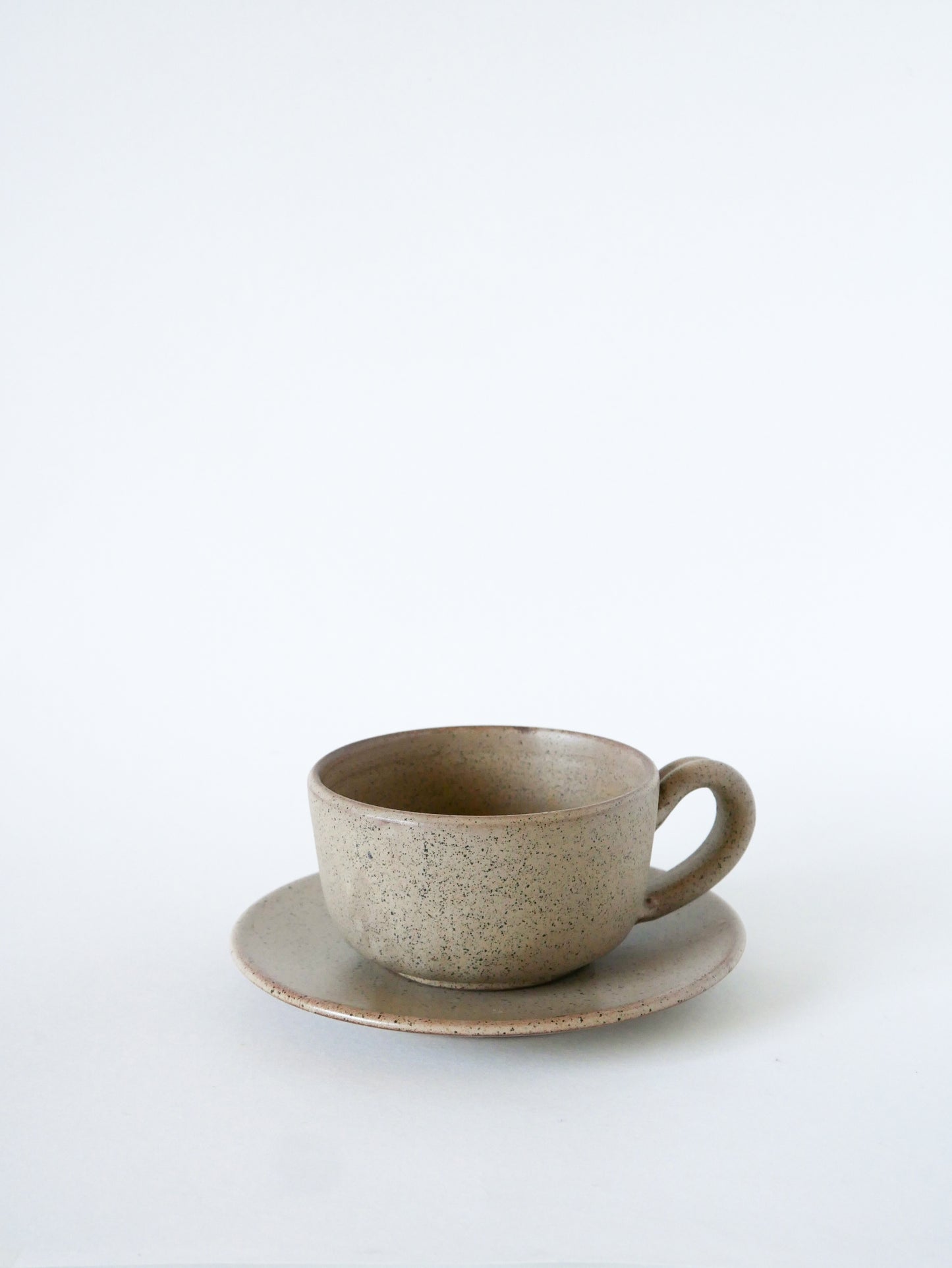 Paire de déjeuners en grès, fabrication artisanale, Gris, 1970