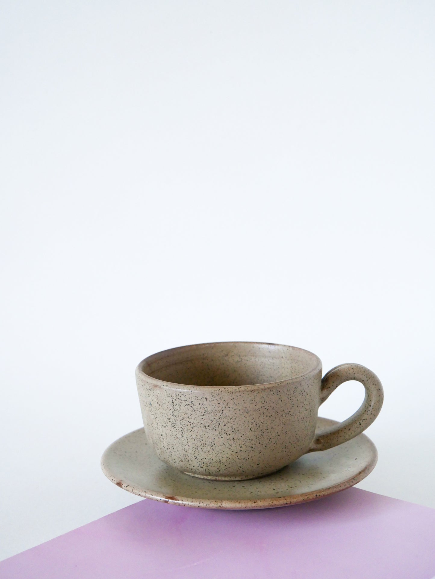 Paire de déjeuners en grès, fabrication artisanale, Gris, 1970