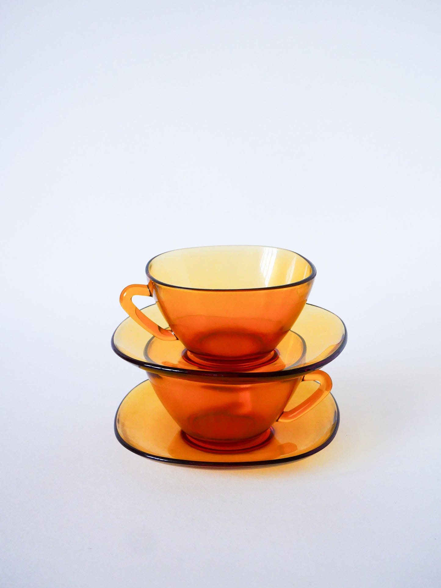 Paire de déjeuners en verre Ambré, 1970