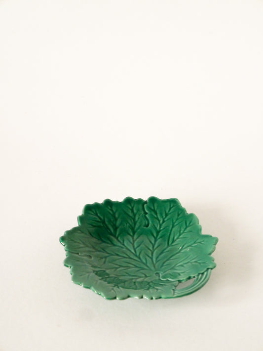 Vide-poche en barbotine modèle Feuille, Vert, 1960 - 14 cm