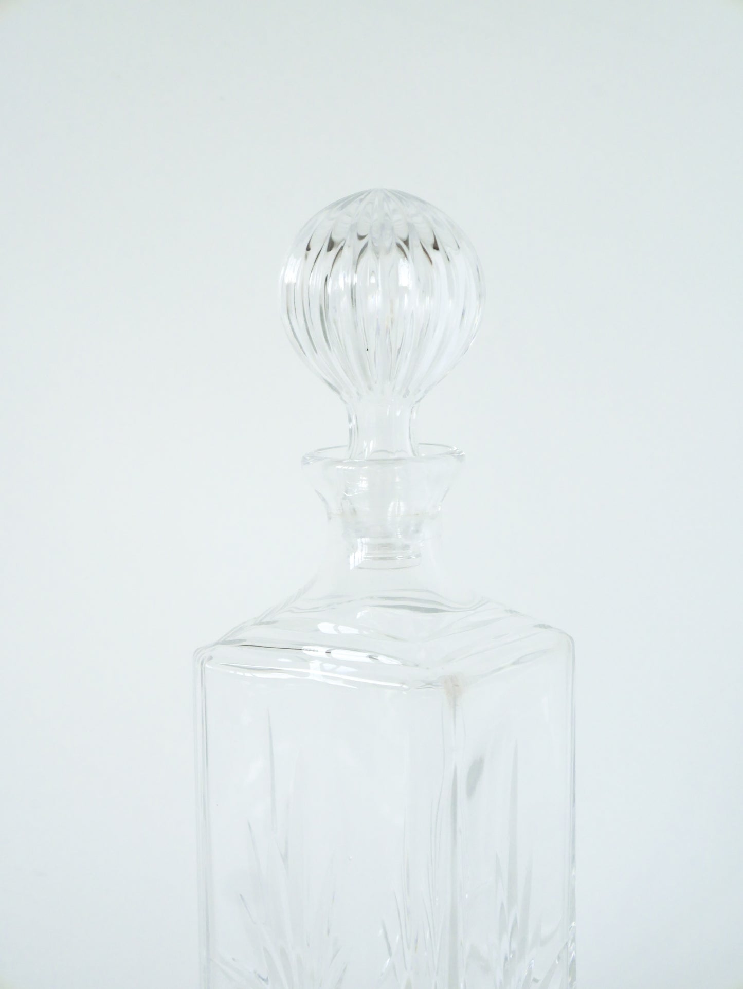 Carafe à whisky en cristal, bouchon rond, 1960