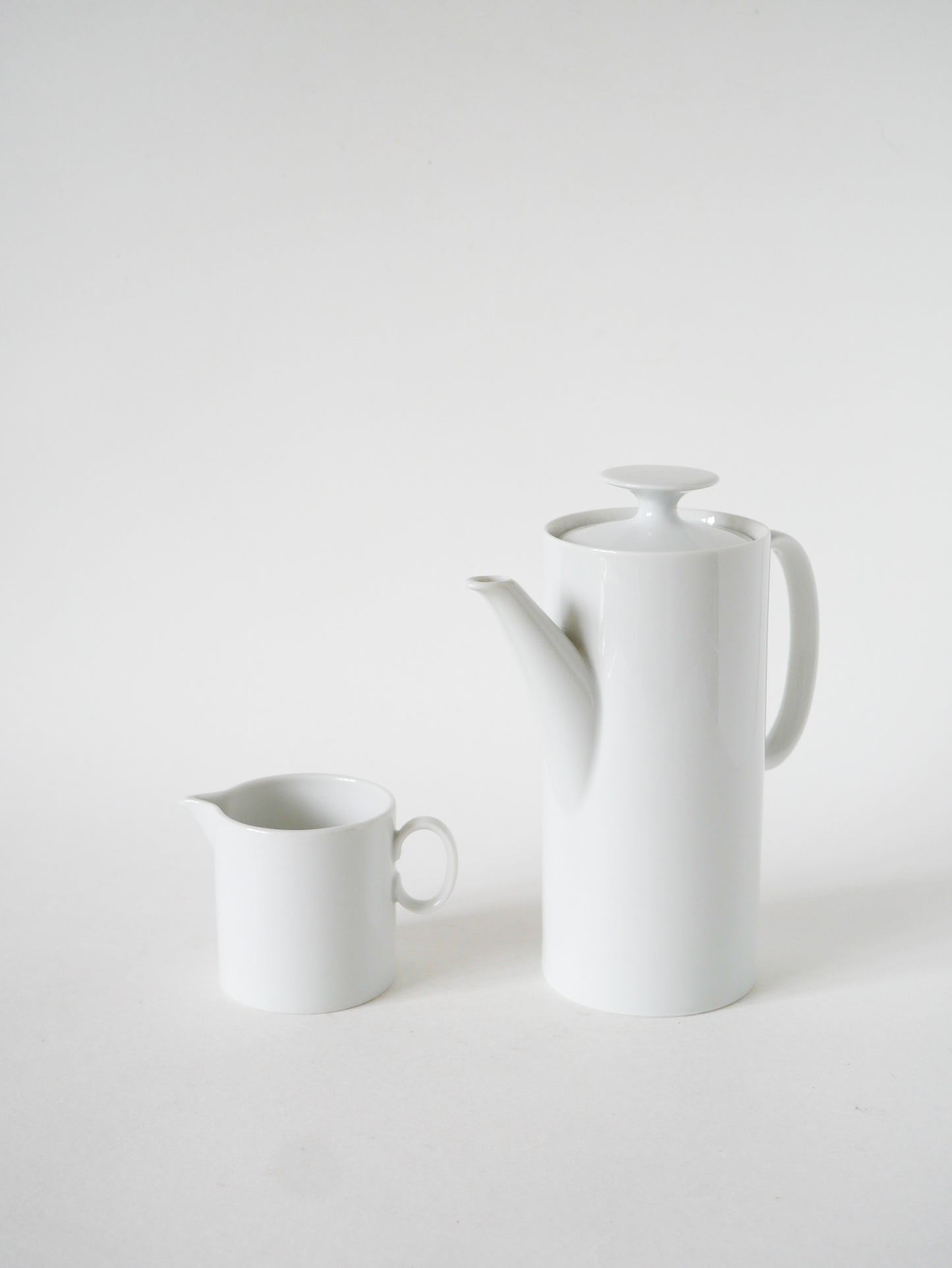 Ensemble composé d'une cafetière et d'un pot à lait, Made in Germany, Thomas, 1970