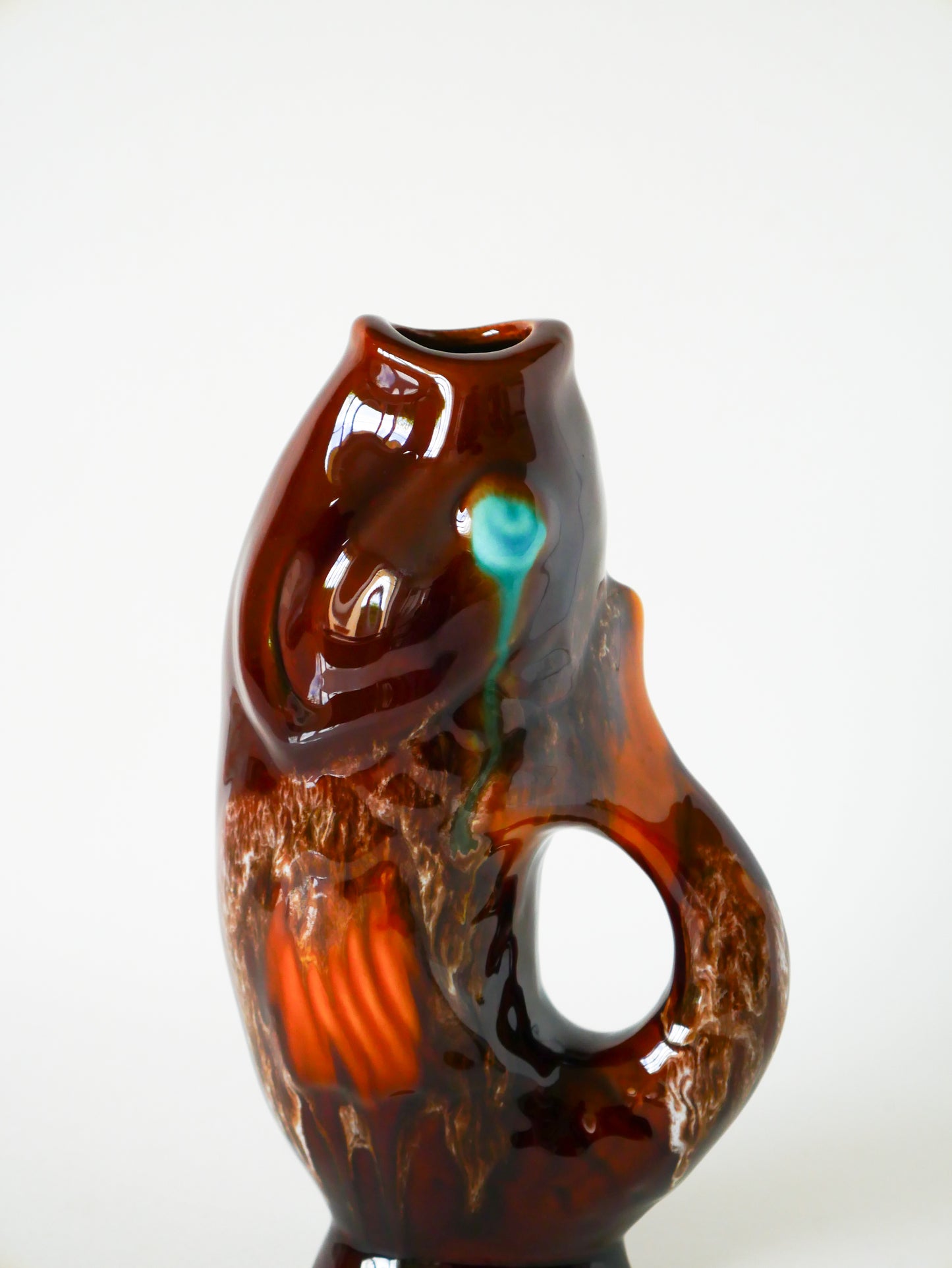 Pichet en céramique, modèle poisson, Marron & Bleu, 1970