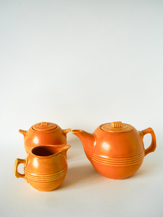 Ensemble composé d'une théière, sucrier et pot à lait en grès, Made in France, 1970