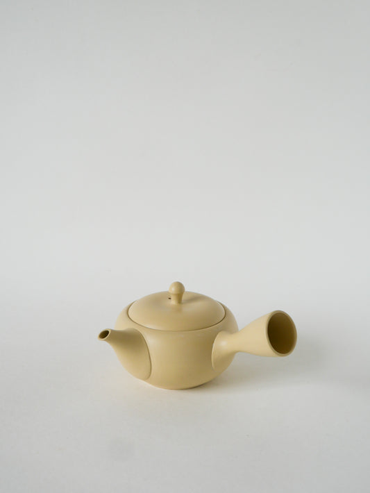 Mini théière japonaise, Ivoire, Vintage
