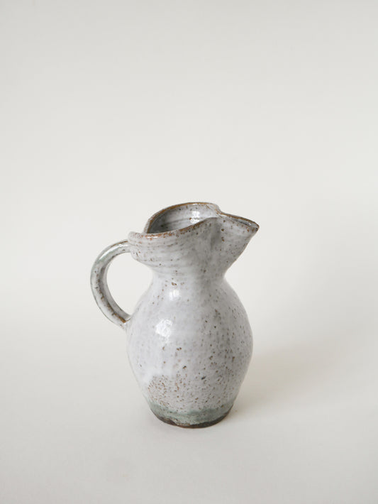 Grand pichet en grès vernissé, Gris clair, 1970