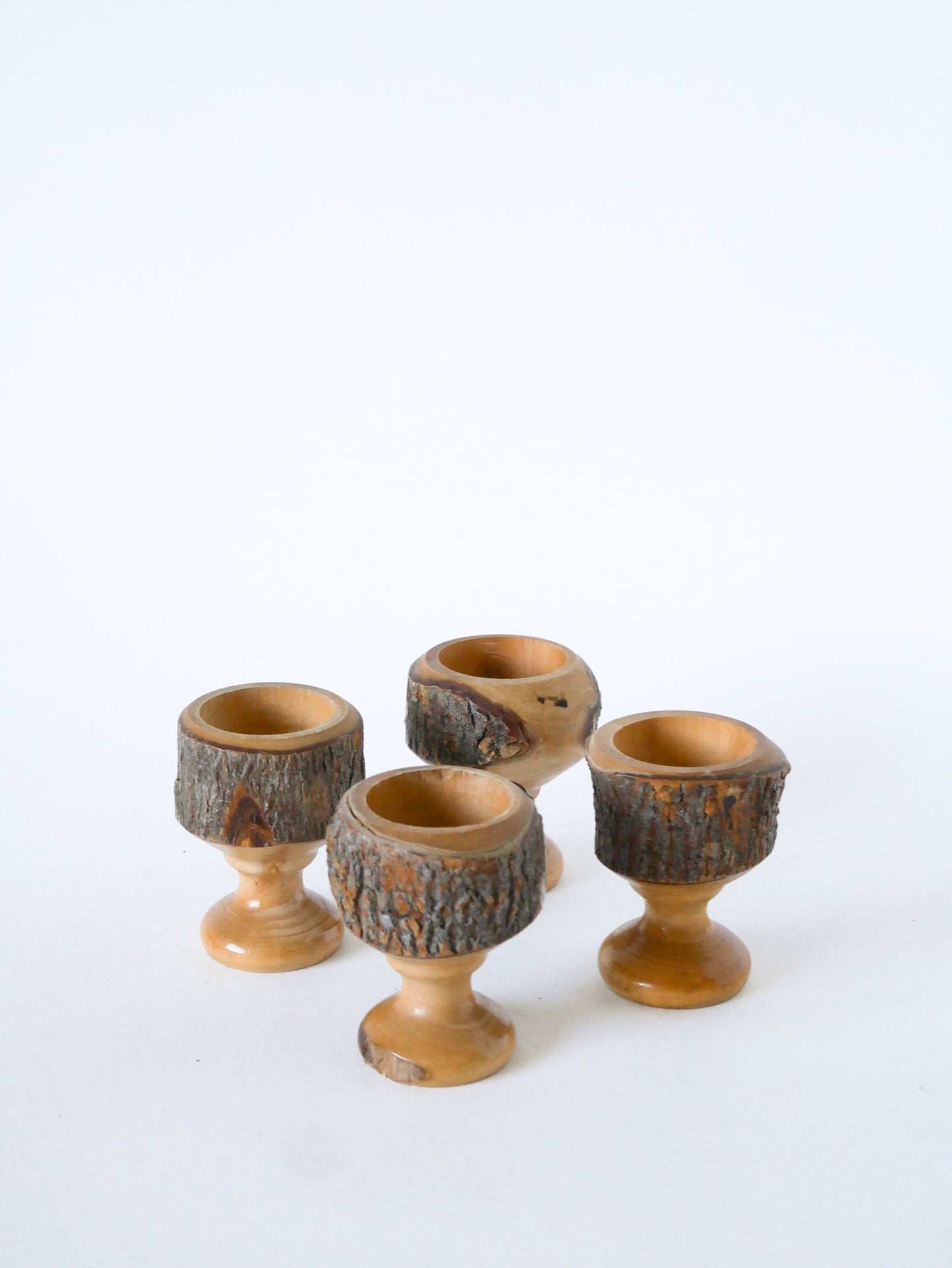 Ensemble de 4 coquetiers en bois, Brutaliste, 1970