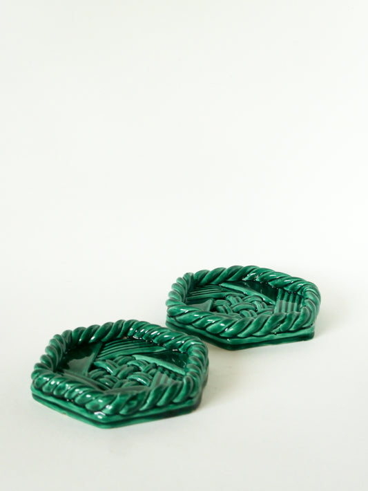 Paire de dessous de bouteilles en barbotine tressée Vallauris, Design, 1960