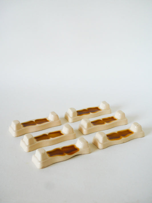 Ensemble de 6 porte-couteaux en céramique, Jaune, 1930