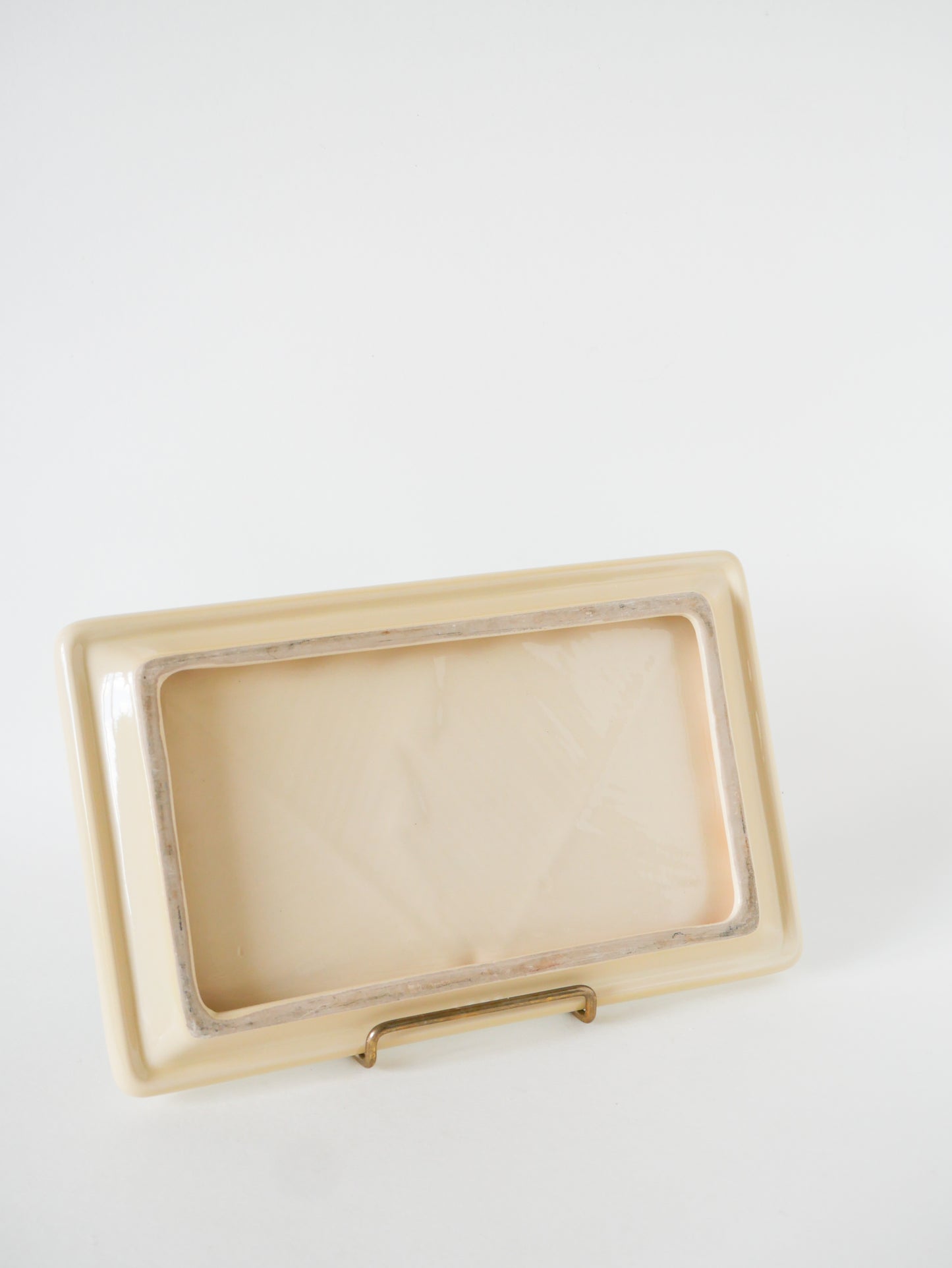 Dessous de plat en céramique modèle Feuille, Gien, 1960
