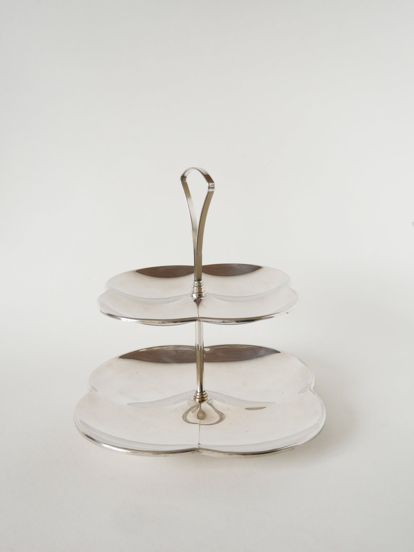 Plateau serviteur à compartiments en inox, modèle Fleur, 1970