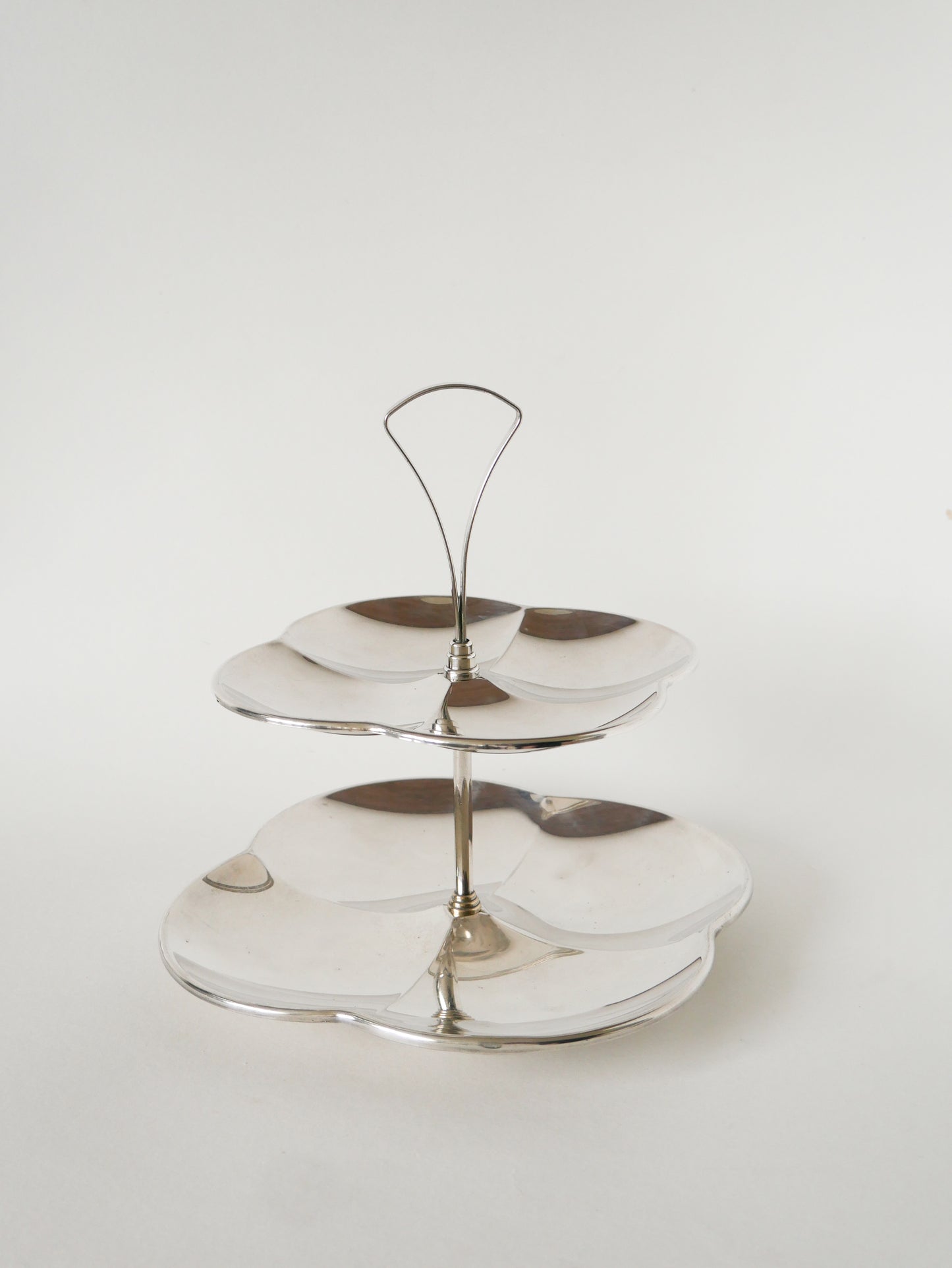 Plateau serviteur à compartiments en inox, modèle Fleur, 1970