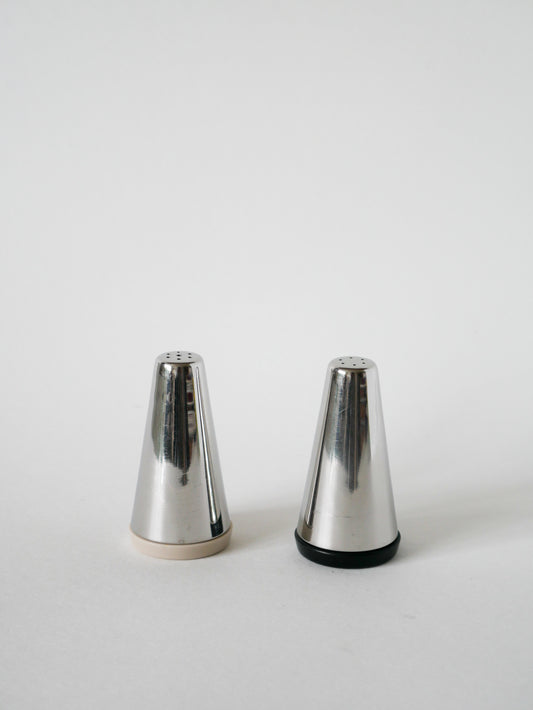 Sel & poivre Design en chrome et plastique, Made in Italy, dans le goût d'Alessi, 1970