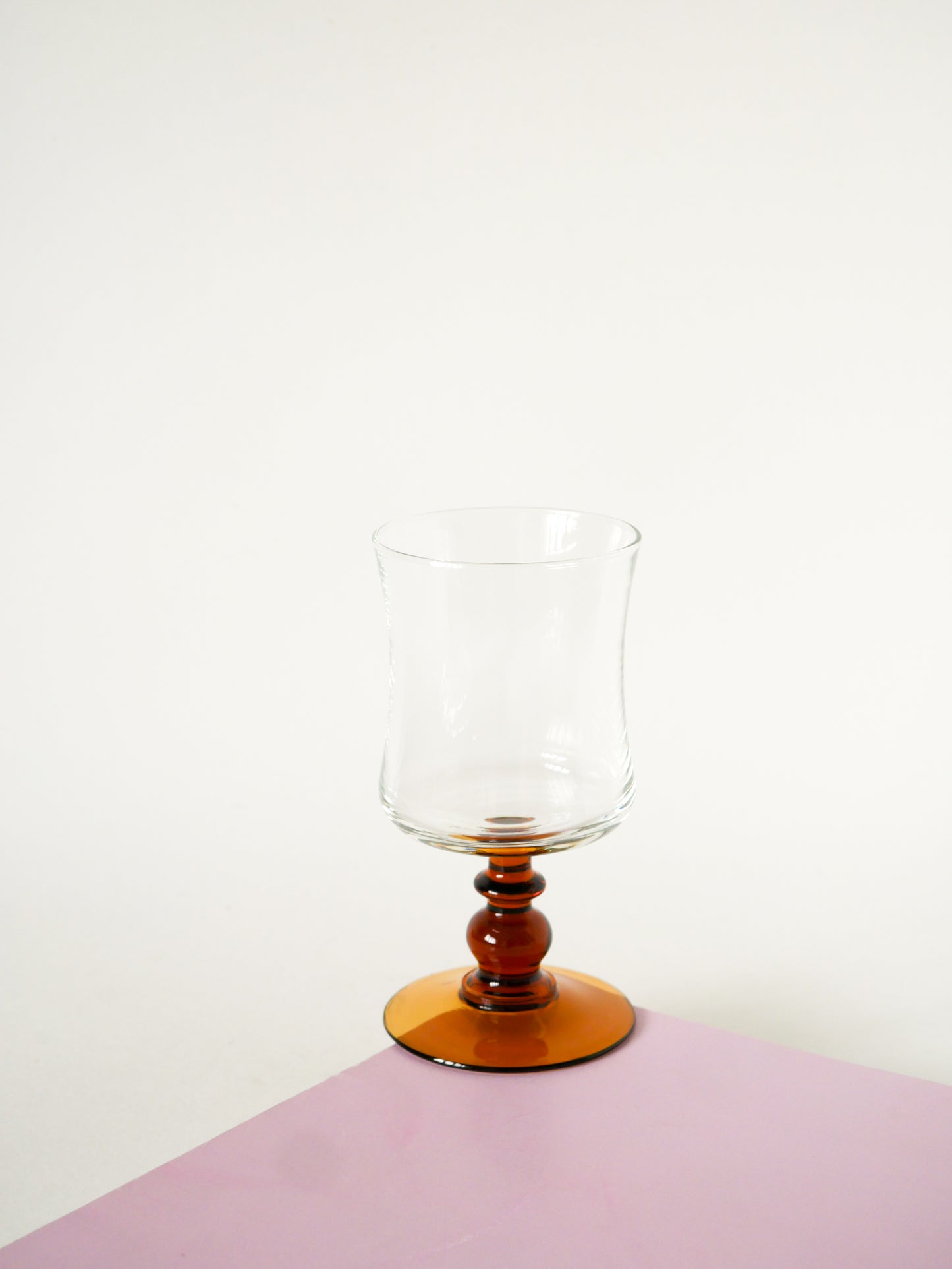 Lot de 4 verres à vin, Ambré, 1970