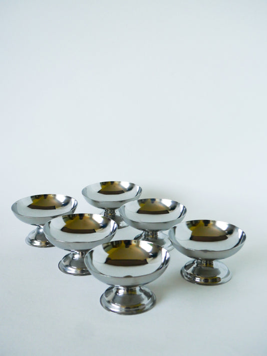 Lot de 6 coupes à glace en inox, pieds large, Design, 1970 - 5.5 X 9 cm