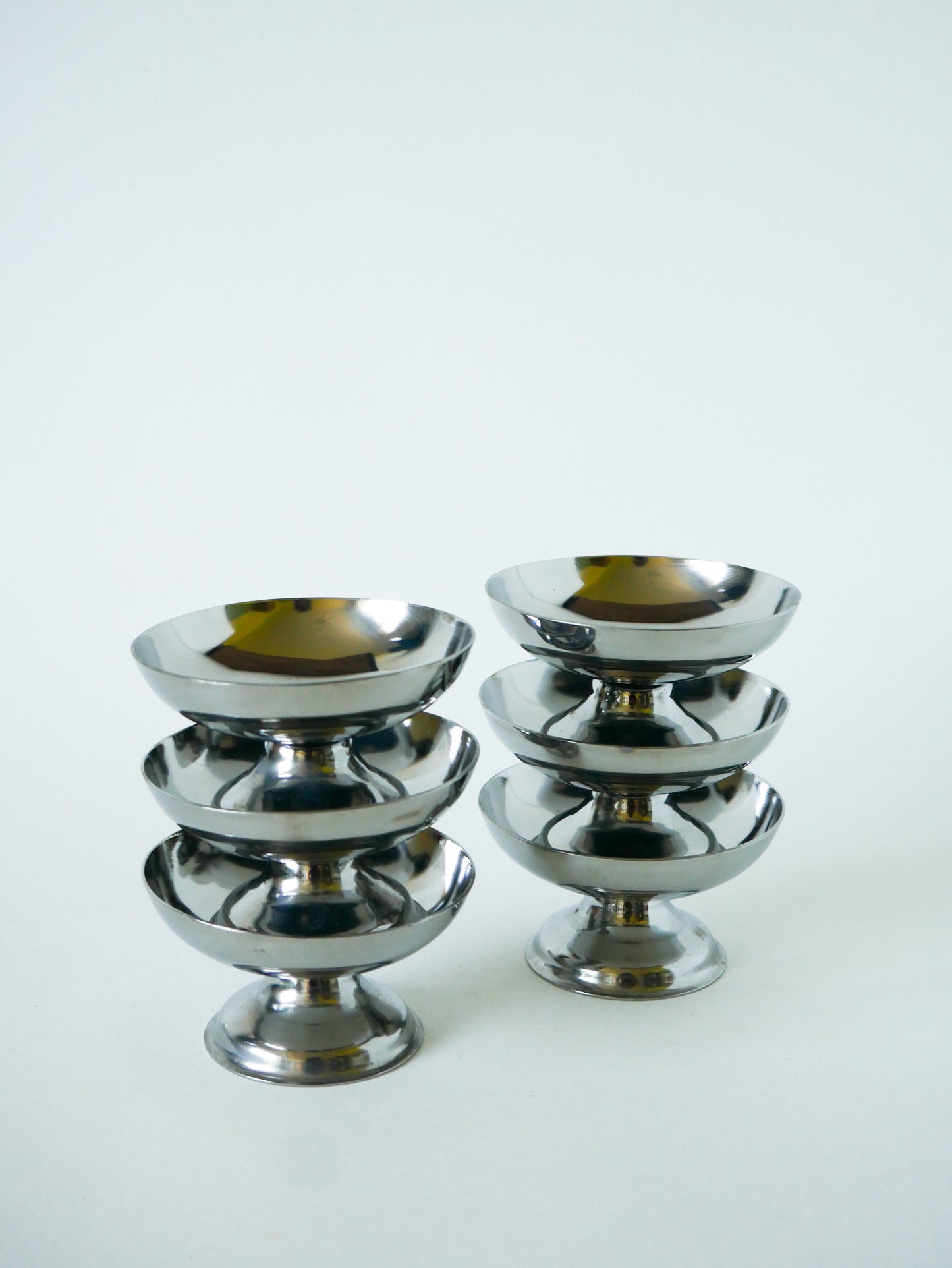 Lot de 6 coupes à glace en inox, pieds large, Design, 1970 - 5.5 X 9 cm
