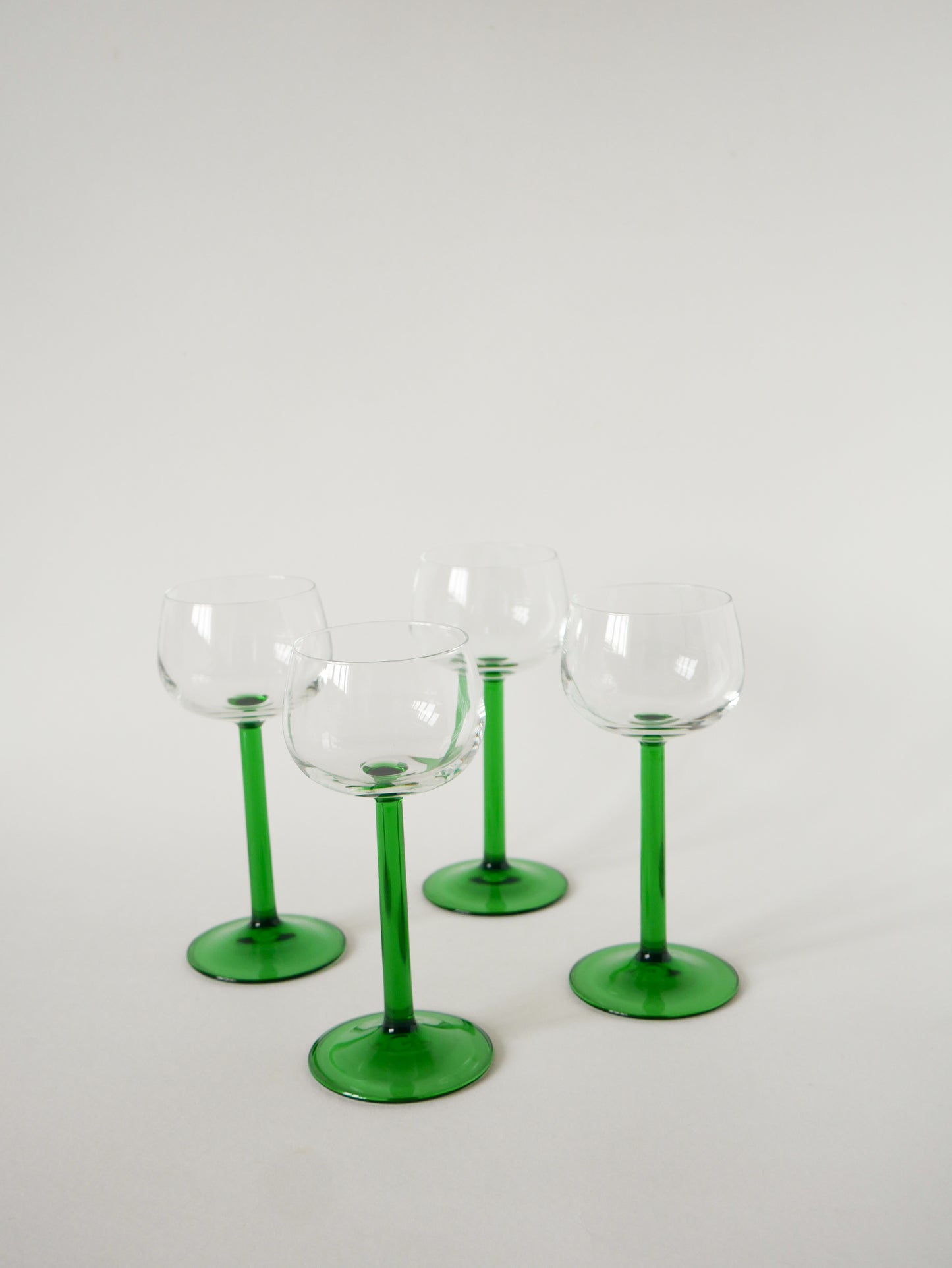 Lot de 4 verres à pieds droits, Vert foncé, Made in France, Luminarc, 1970