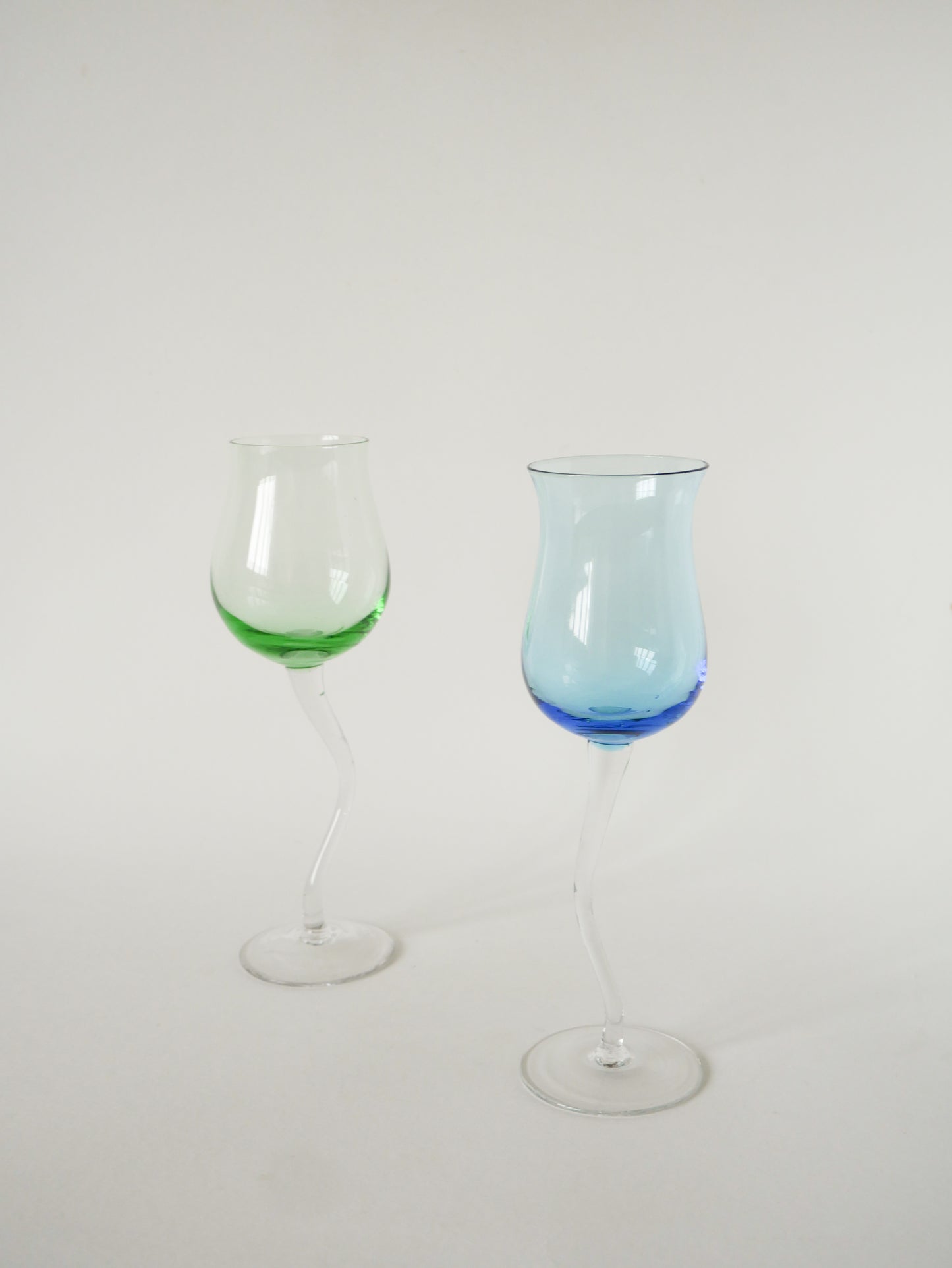 Duo de verres à vin, Curve, Bleu et Vert, 1980