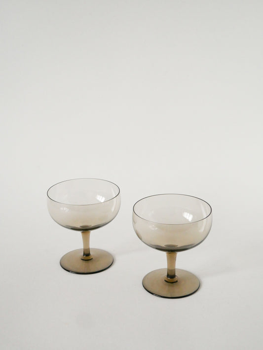 Duo de coupes à champagne, Verre Fumé, Design, 1970