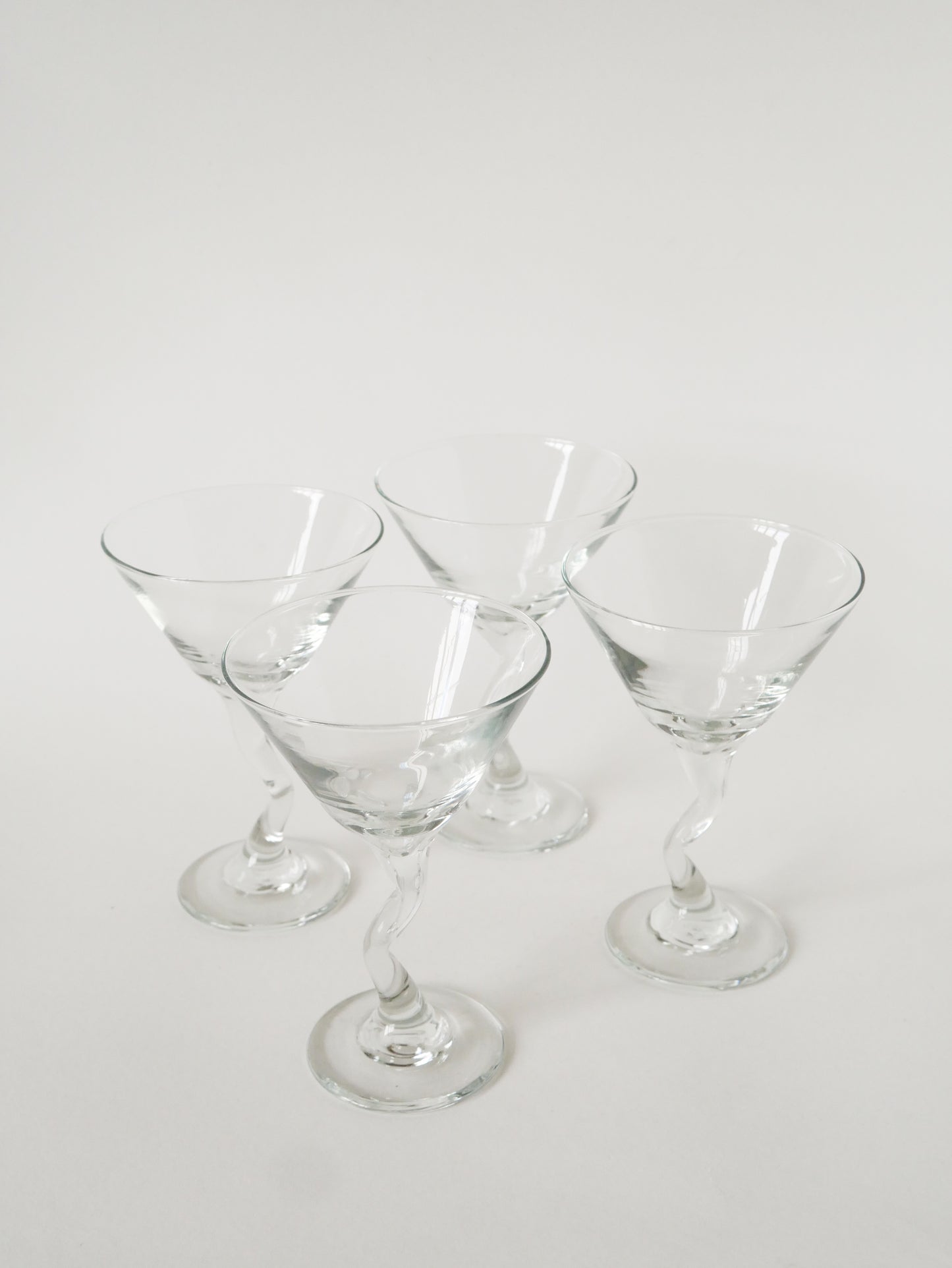 Ensemble de 4 verres à cocktail / Martini, Libbey Zigzag, 1970 - 16.5 X 11 cm