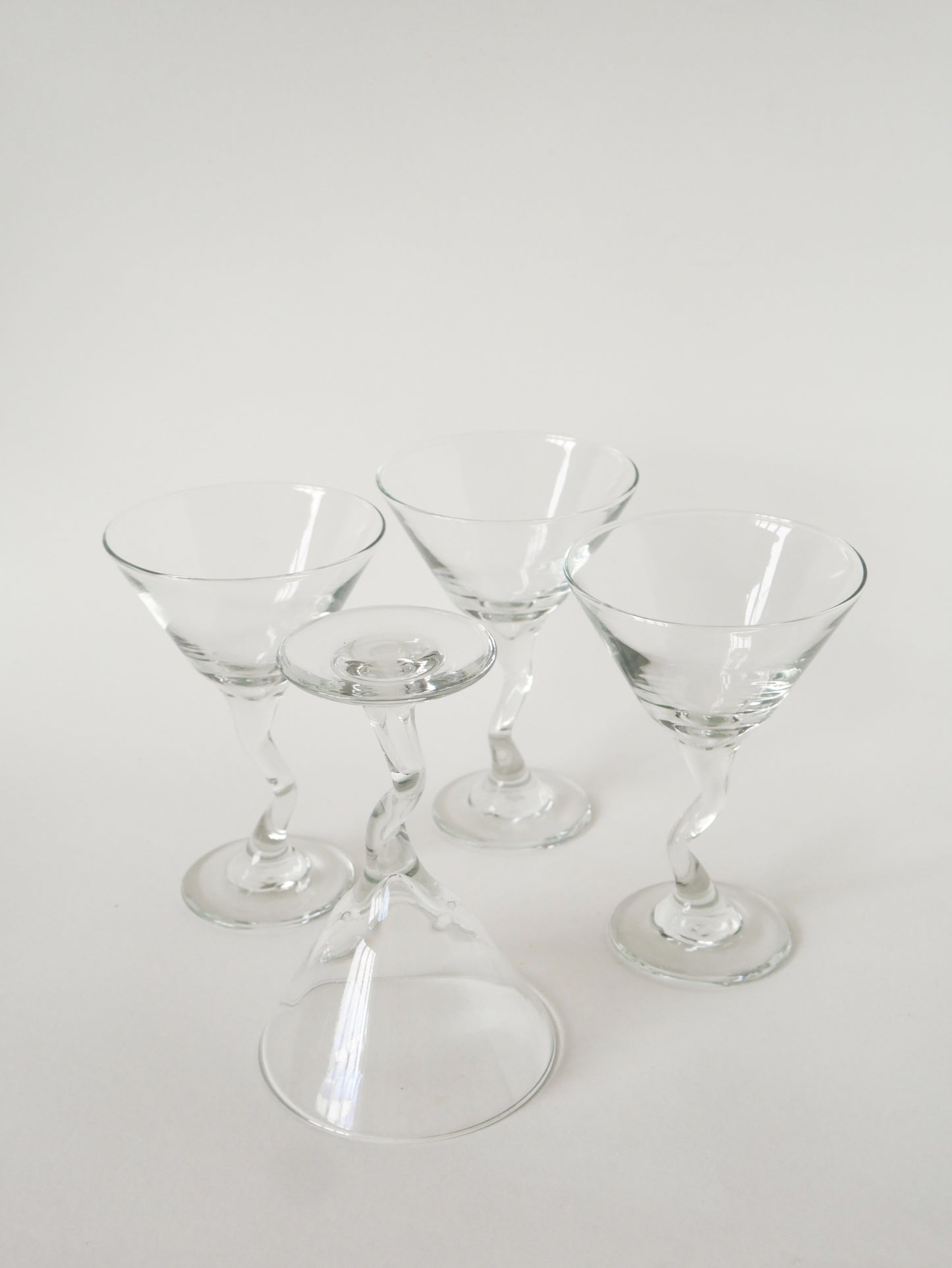 Ensemble de 4 verres à cocktail / Martini, Libbey Zigzag, 1970 - 16.5 X 11 cm