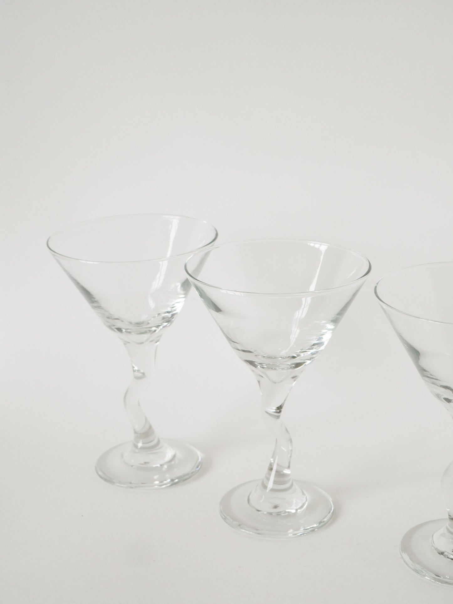 Ensemble de 4 verres à cocktail / Martini, Libbey Zigzag, 1970 - 16.5 X 11 cm