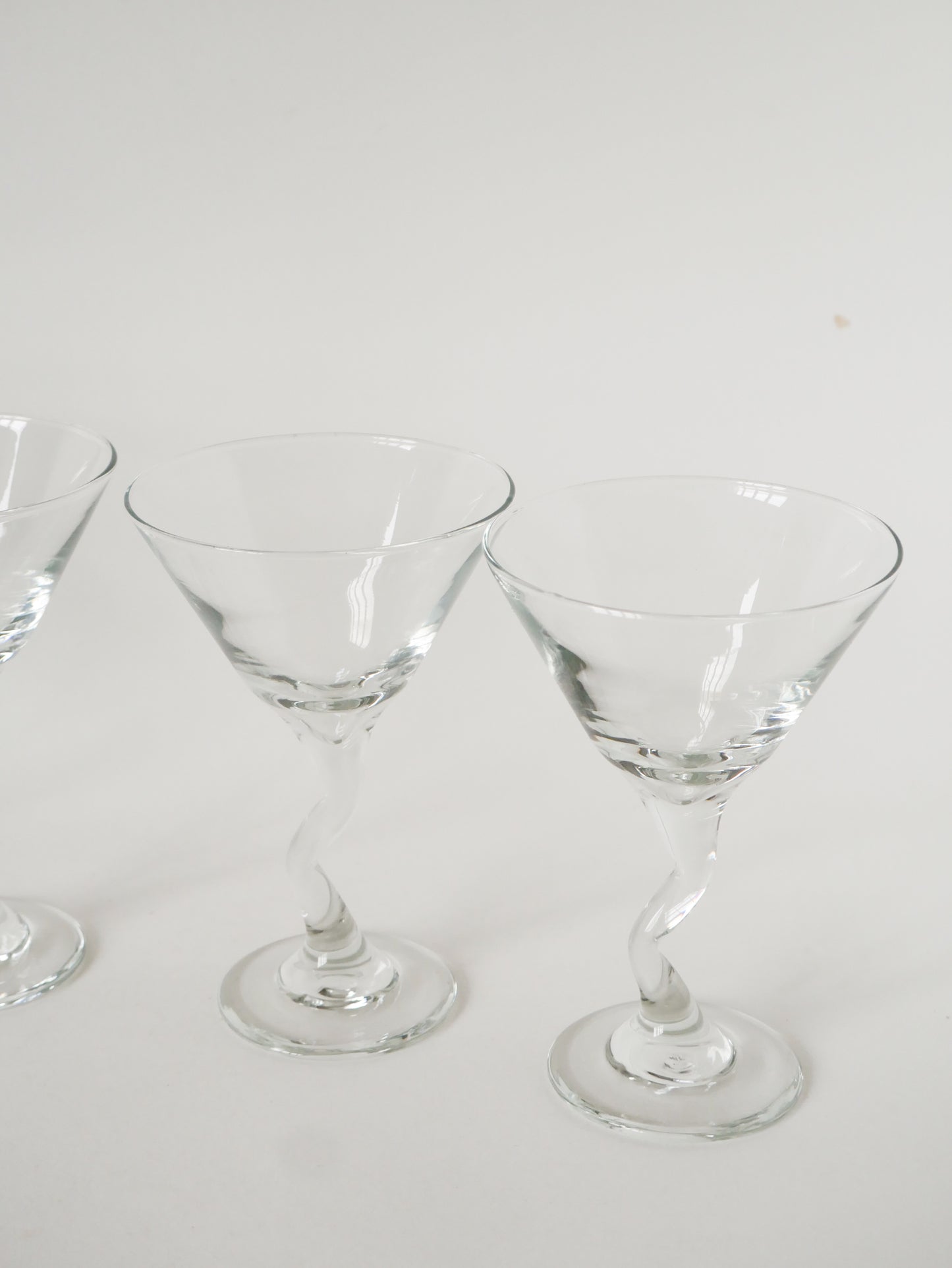 Ensemble de 4 verres à cocktail / Martini, Libbey Zigzag, 1970 - 16.5 X 11 cm