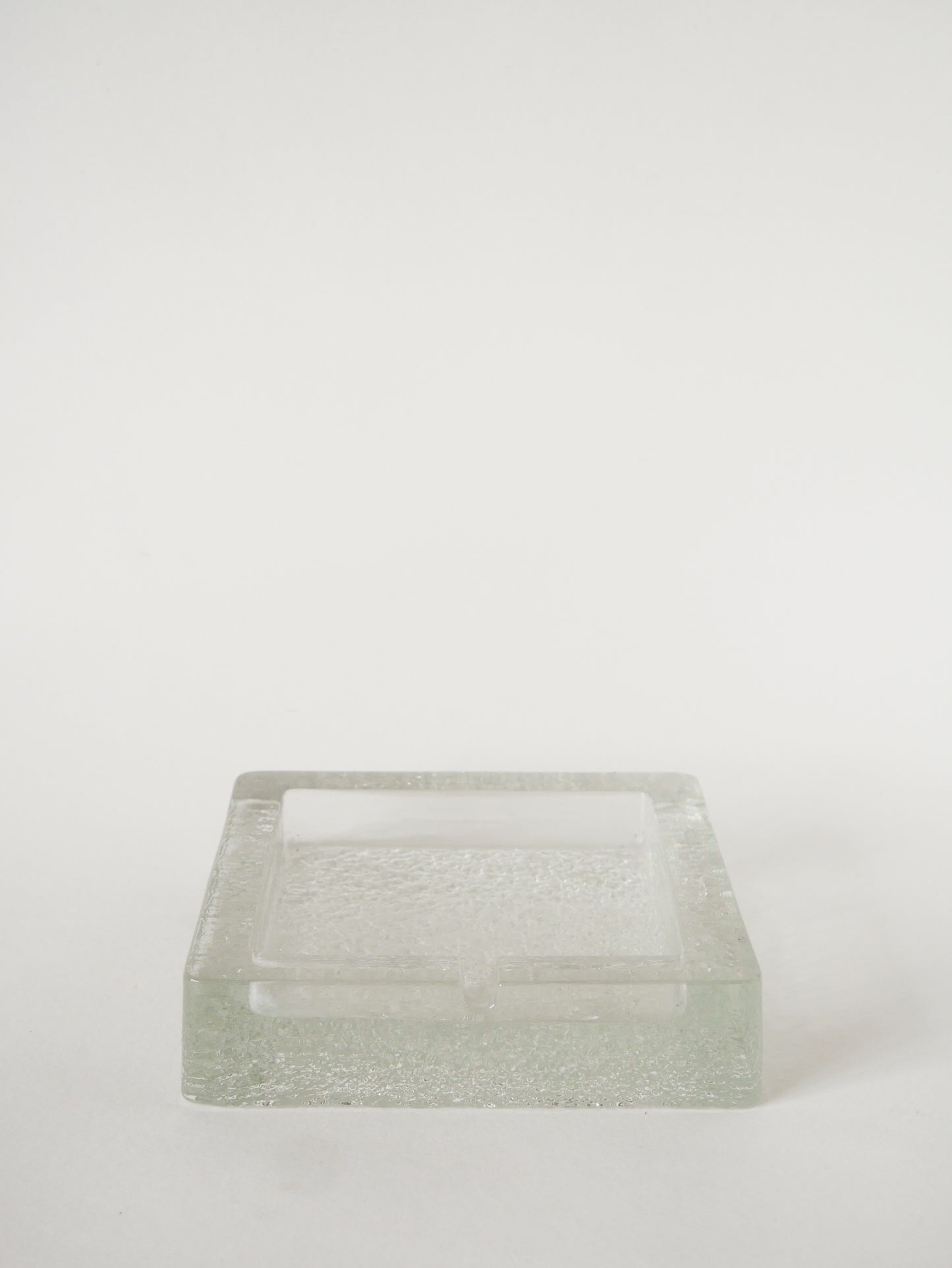 Grand vide-poche carré en verre givré, Design Scandinave, 1970