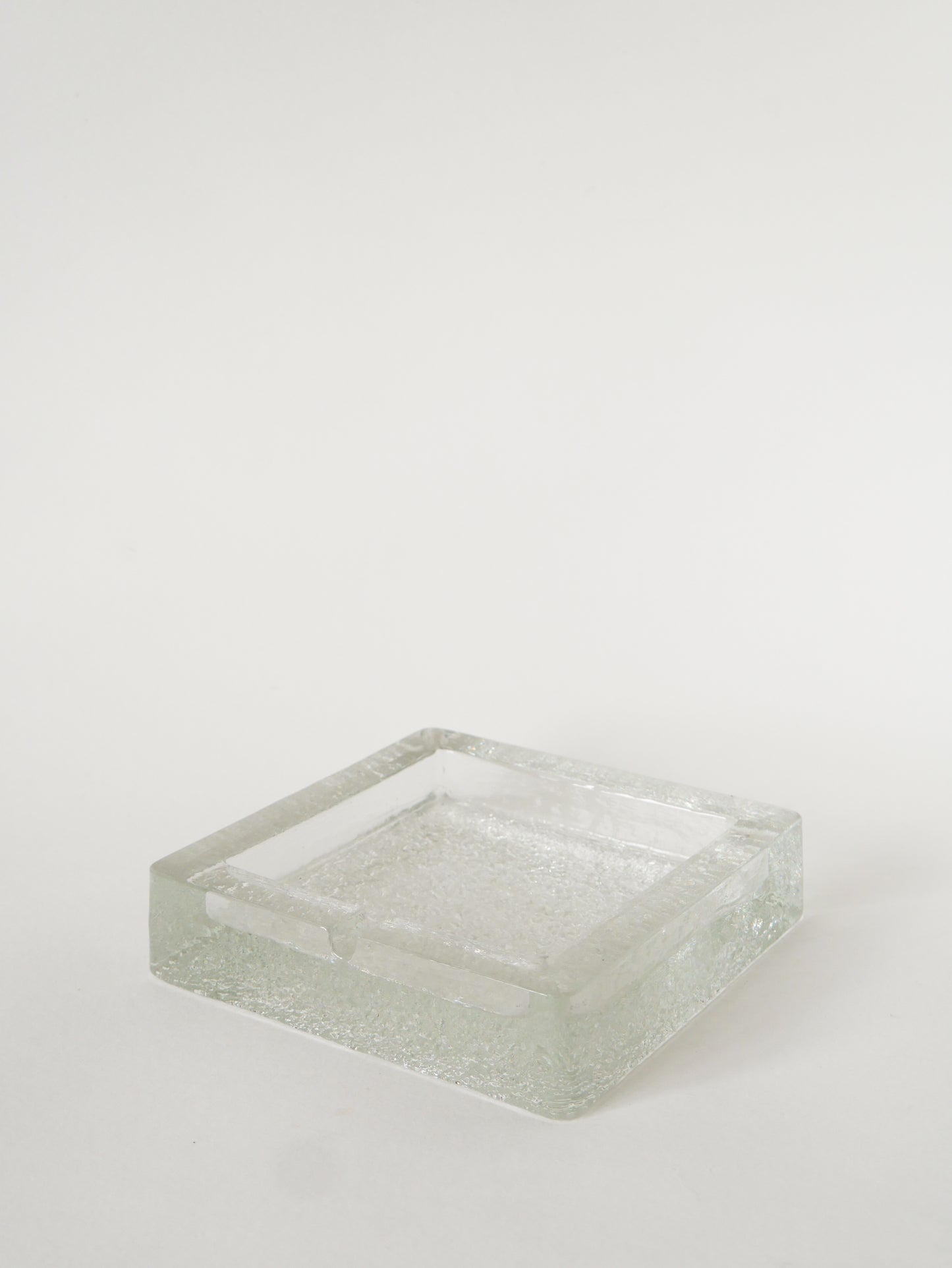 Grand vide-poche carré en verre givré, Design Scandinave, 1970