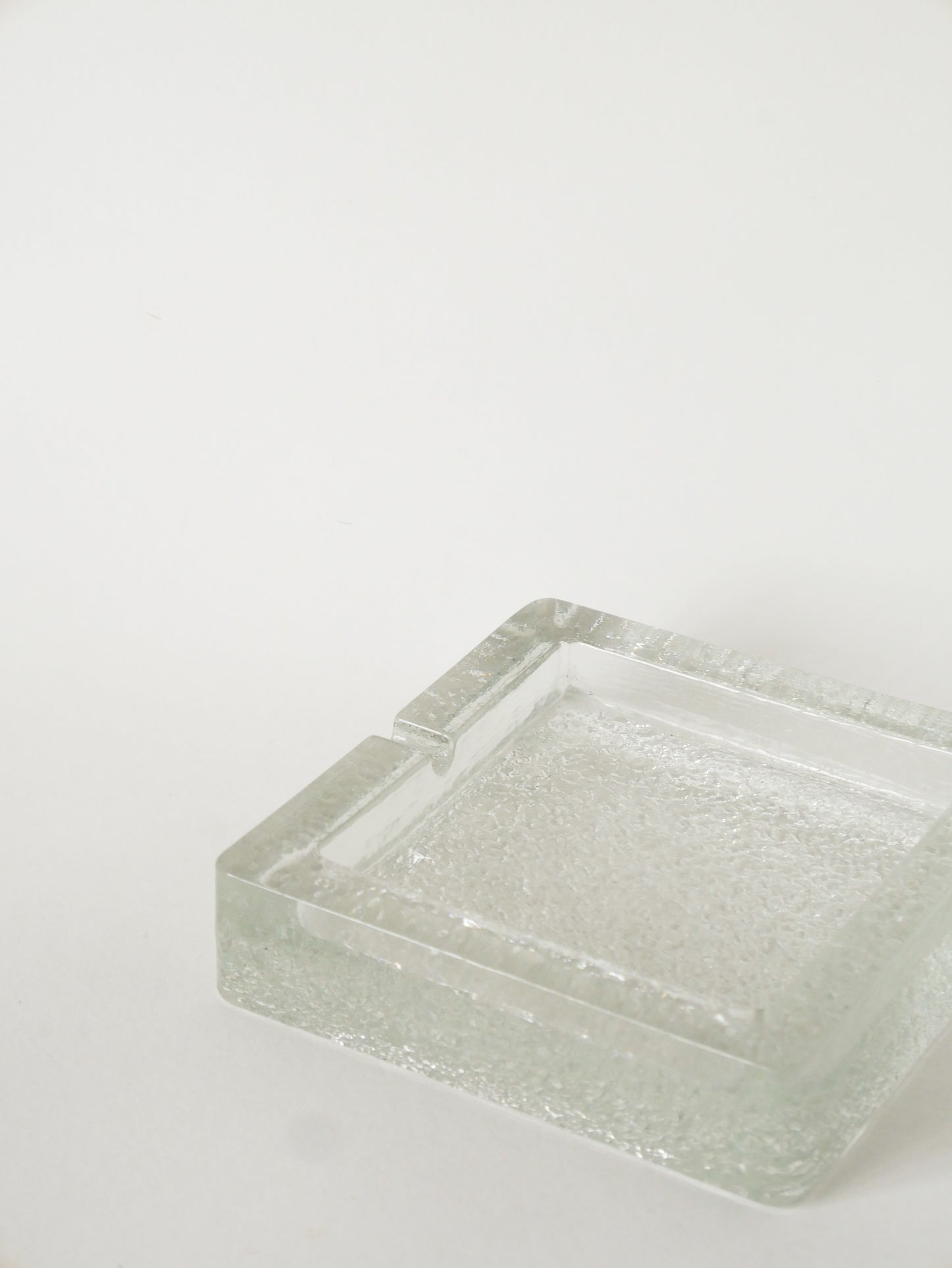 Grand vide-poche carré en verre givré, Design Scandinave, 1970