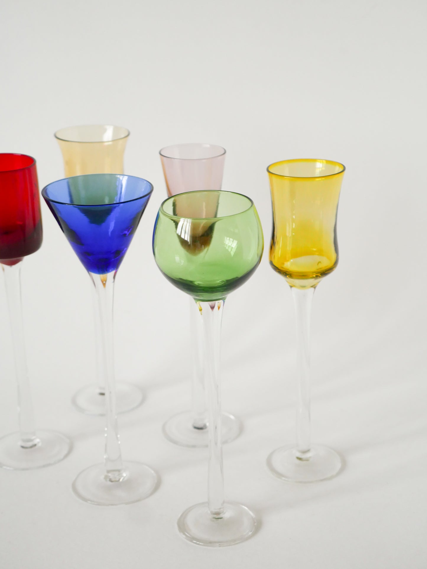 Ensemble de 6 verres à liqueur, Multicolores, Design, 1970