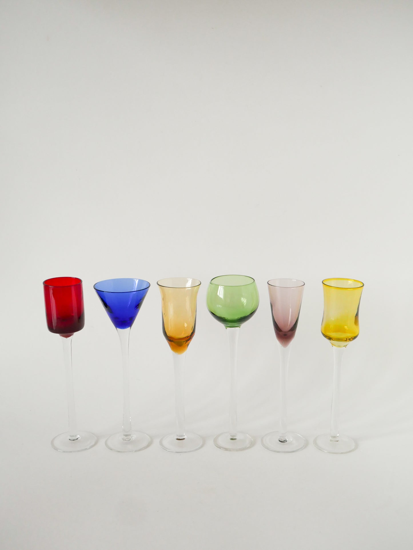 Ensemble de 6 verres à liqueur, Multicolores, Design, 1970