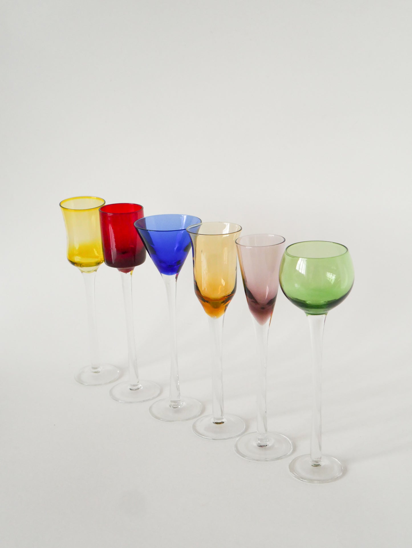 Ensemble de 6 verres à liqueur, Multicolores, Design, 1970