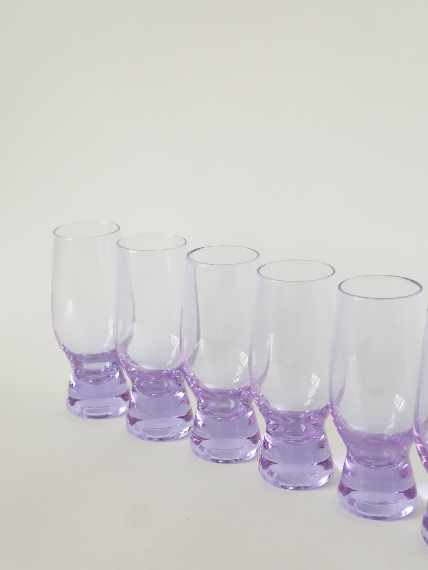 Ensemble de 6 verres à cocktails, Lilas, Design Italien, 1980