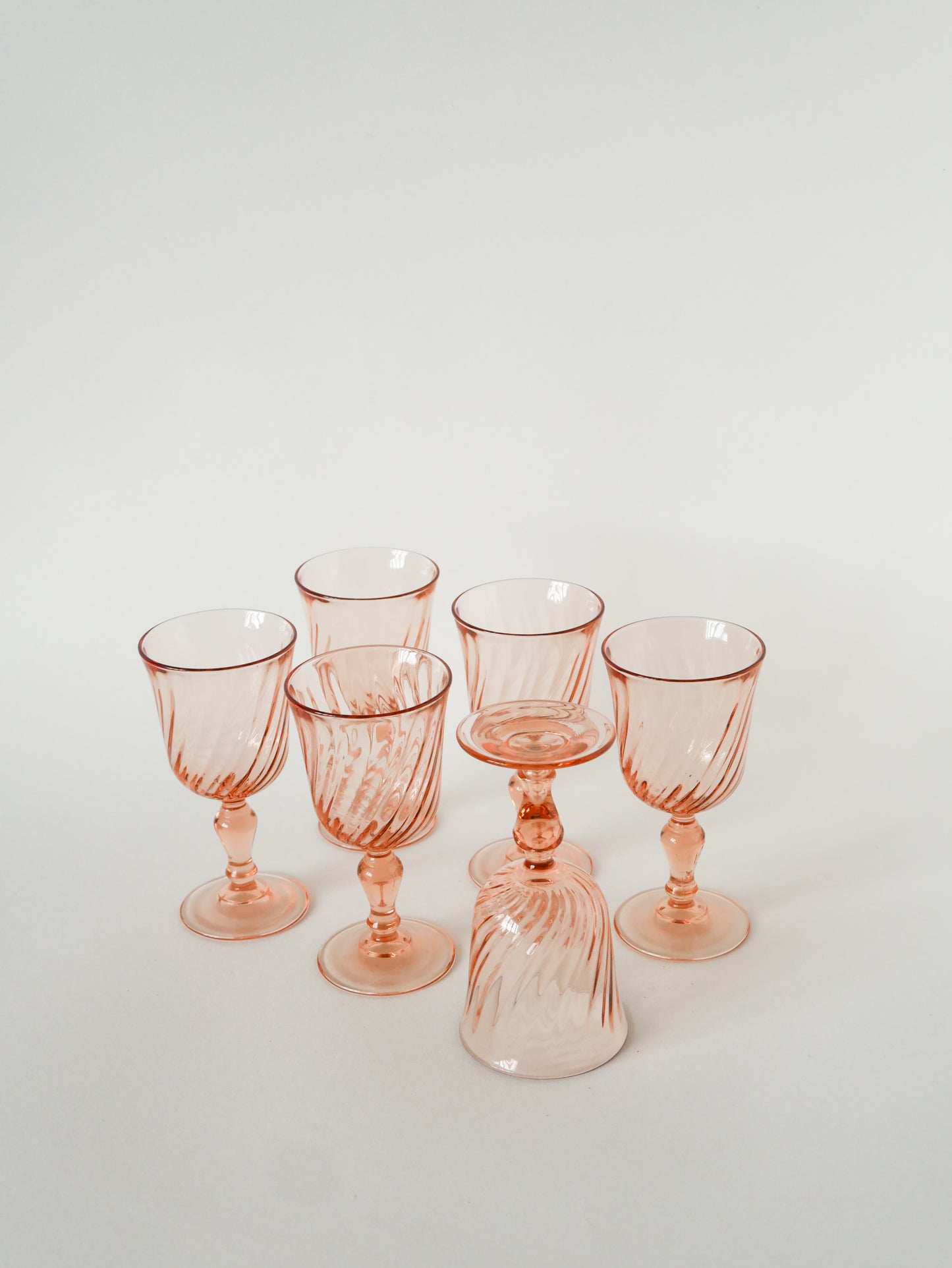 Lot de 6 petits verres à vin, Rosaline, Rose, 1970