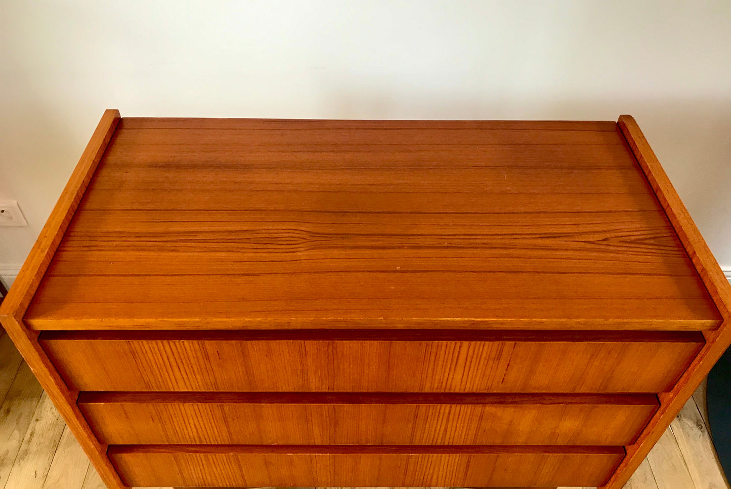Commode coiffeuse scandinave en teck design danois années 60
