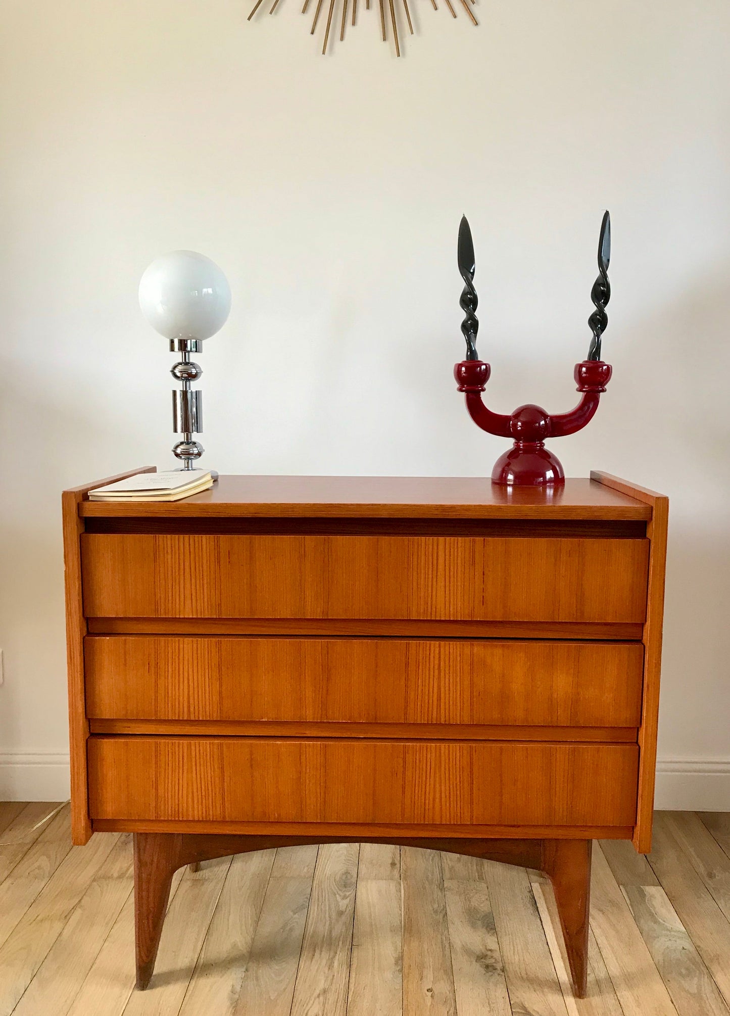Commode coiffeuse scandinave en teck design danois années 60