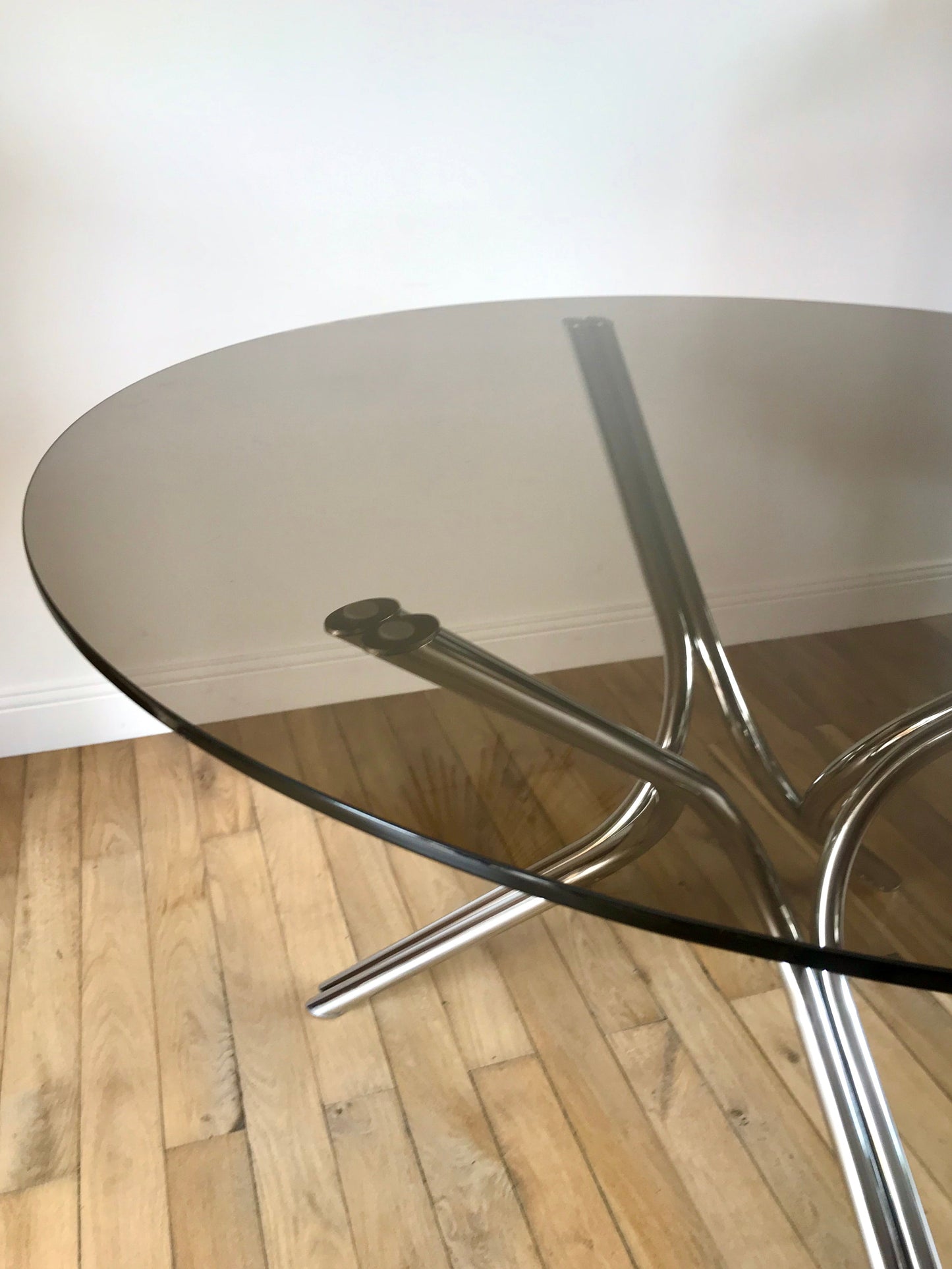 Table à manger / de salon en chrome et verre fumé années 70